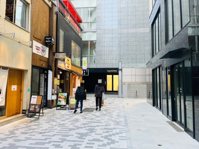 ADW北青山 前面道路