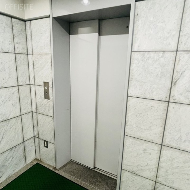 三恵ビル エレベーター