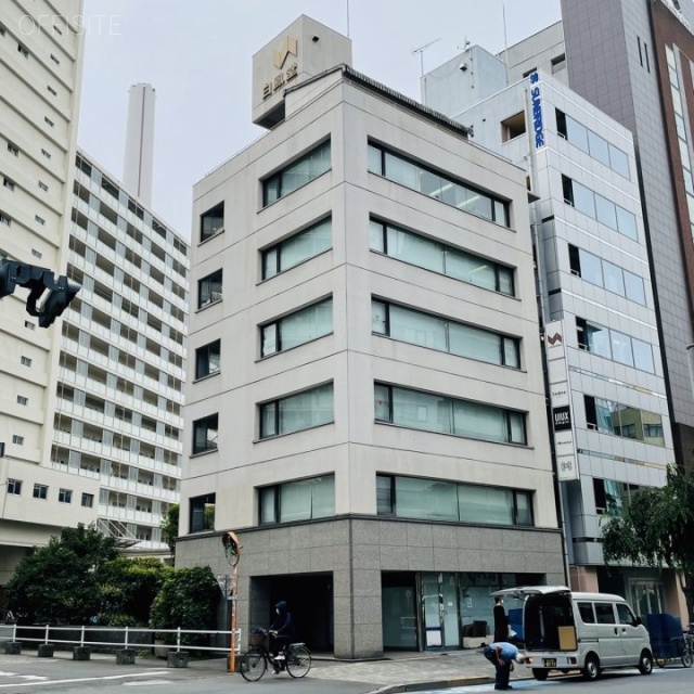 白鳳堂ビル 外観