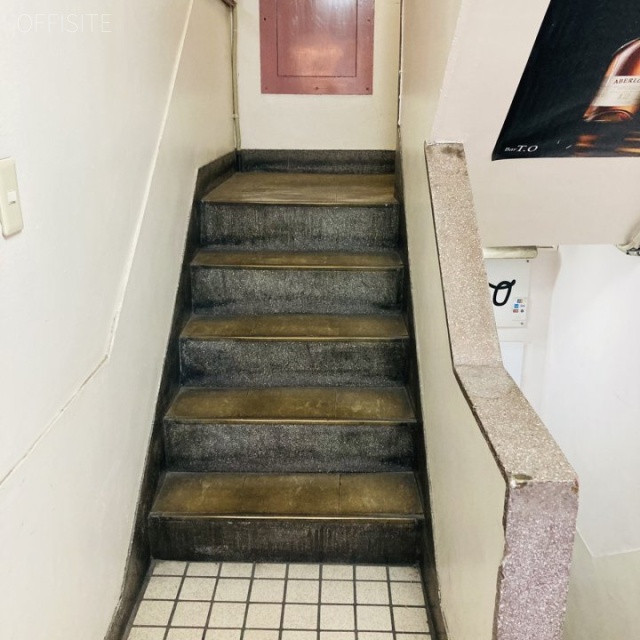 芝ビル エントランス