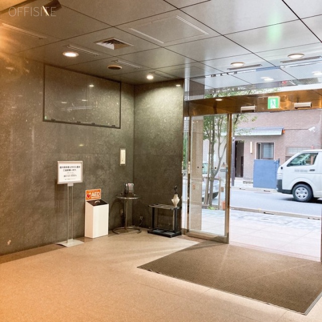 楠和日本橋ビル エントランス