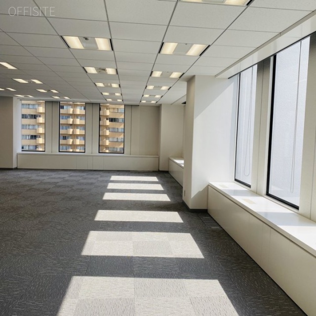 アーク森ビル 基準階室内