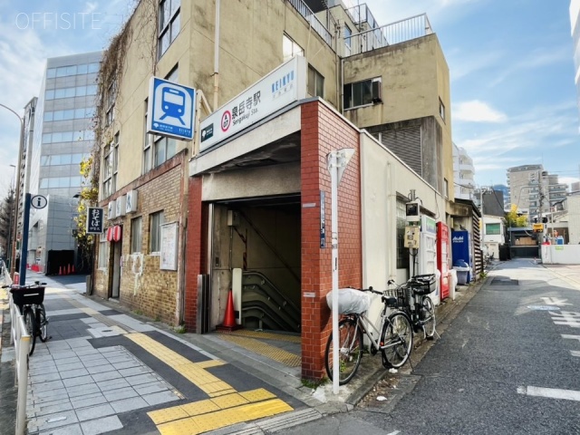 オーク高輪ビル 泉岳寺駅入口