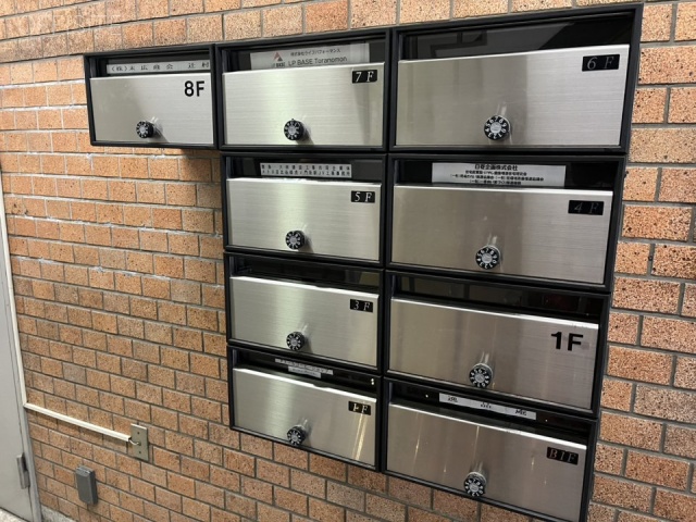 末広ビル エントランス