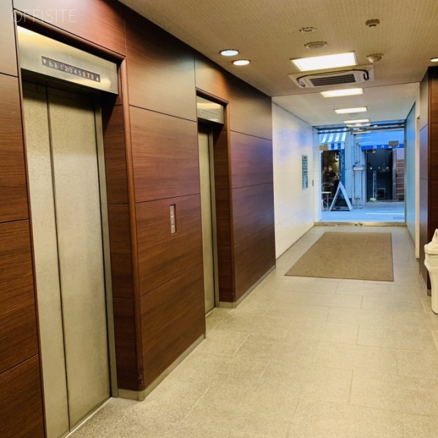 りそな新橋ビル エレベーター