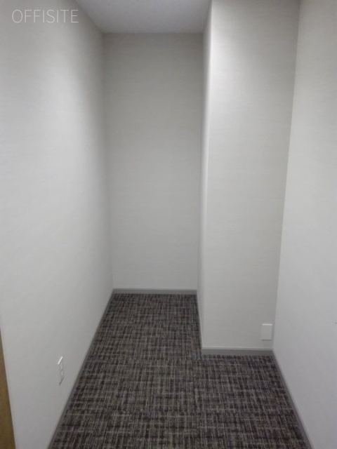 +SHIFT GINZA EAST 室内