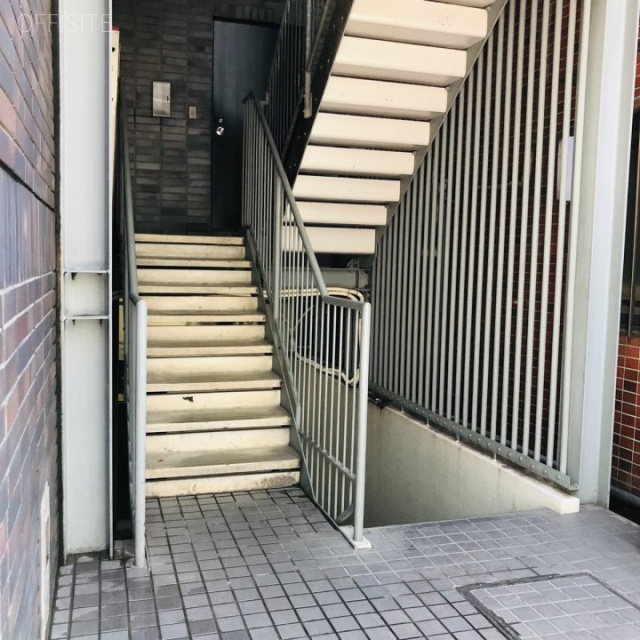 第7秋山ビル 外観