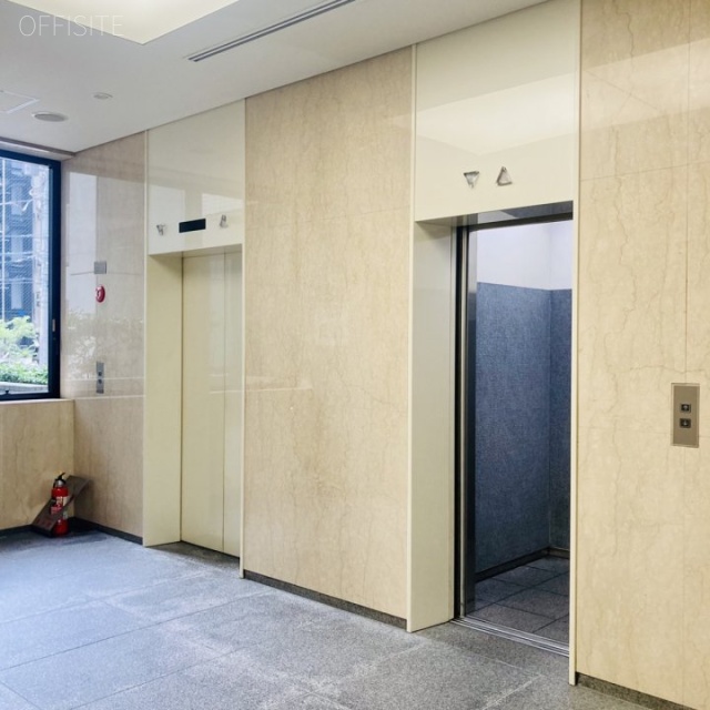 祐真ビル本館 エントランス