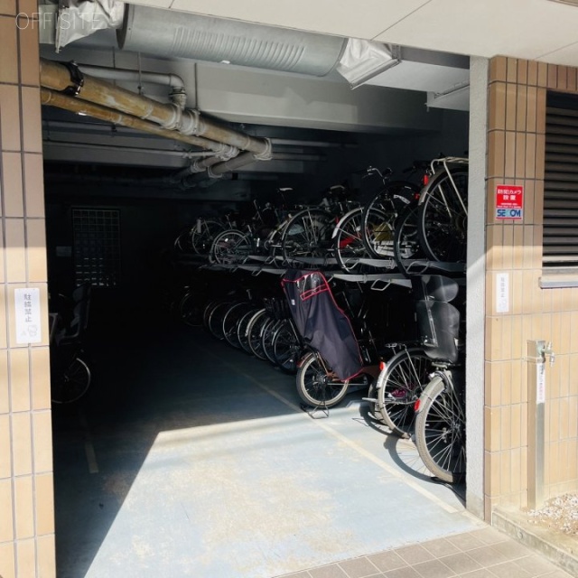 本駒込Kマンション 駐輪場