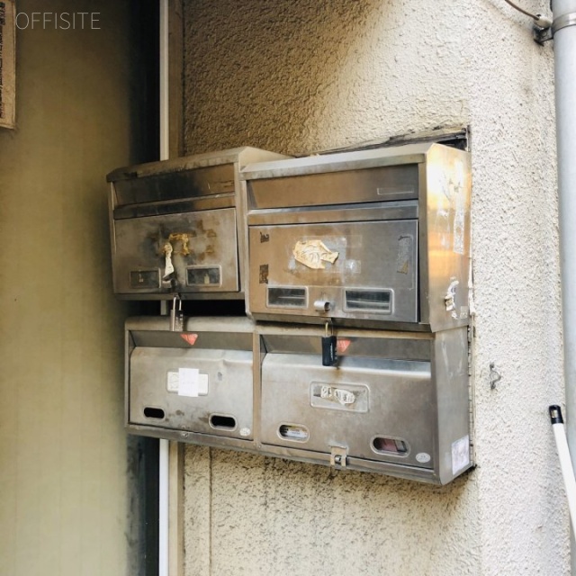 ル・グラシエルBLDG.31ビル 郵便受け