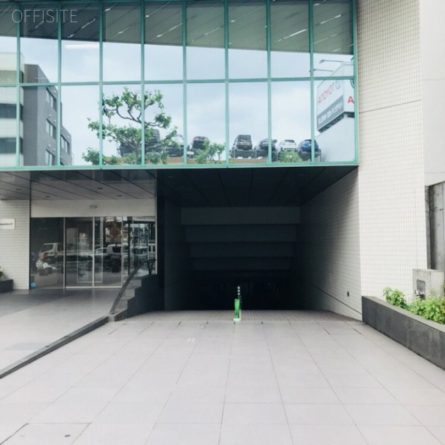 Daiwa中野坂上ビル 駐車場