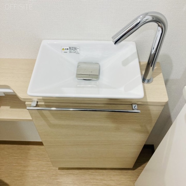 たきしん赤羽ビル 洗面台