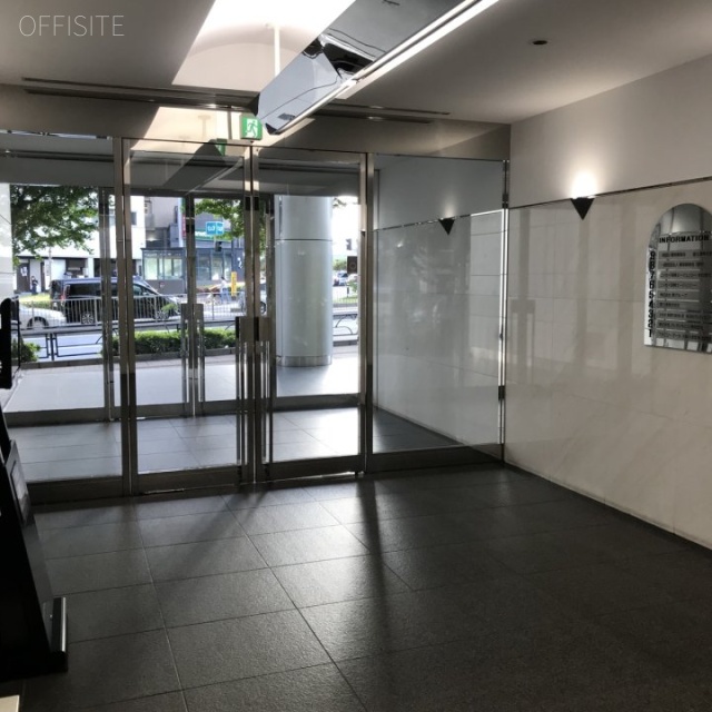 日本生命音羽ビル エントランス