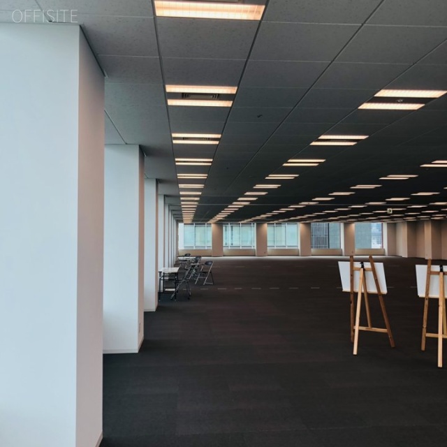 イタリア文化会館ビル 基準階室内