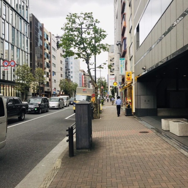 宇田川第1ビル ビル前面道路