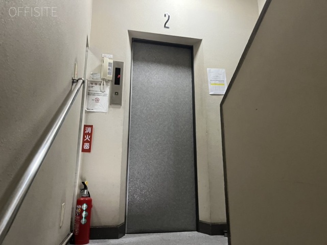 イーグル新橋ビル エントランス