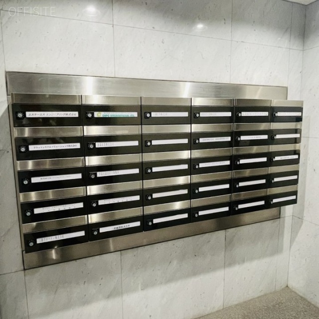 三恵ビル 郵便受け