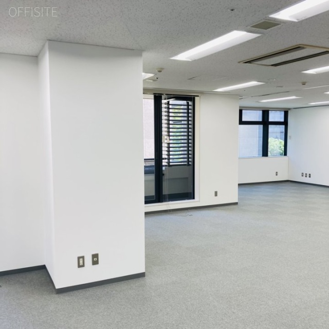 アクシア青山ビル 305号室 室内