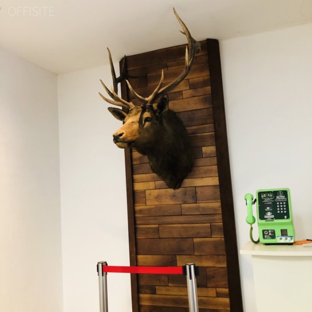 江間忠晴海ビル エントランス