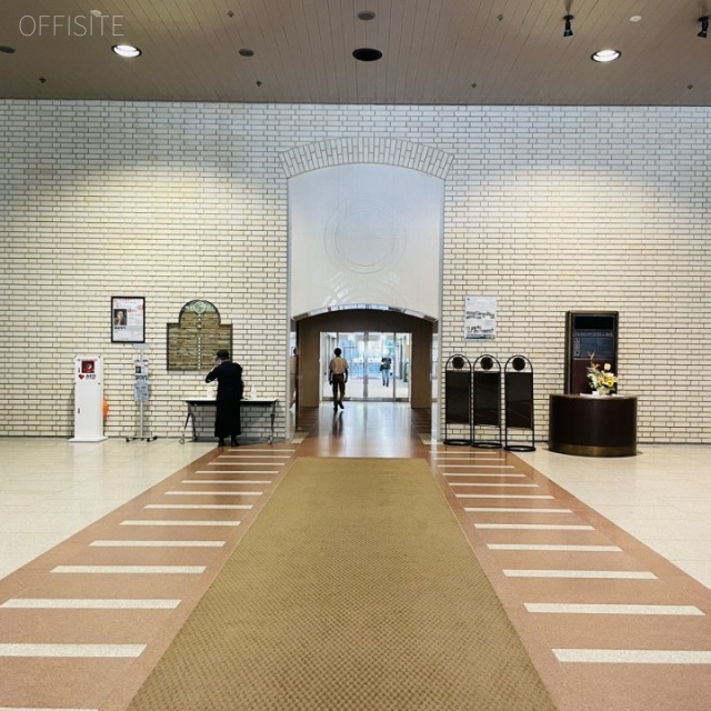 日本プレスセンタービル エントランス