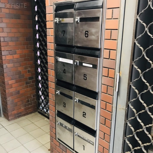 アオキビスポークビル 郵便受け