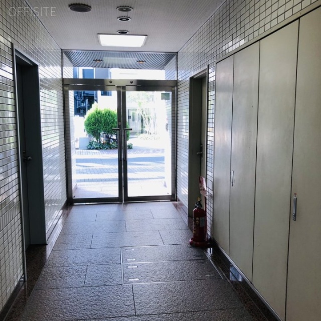 ARZ芝公園ビル エントランス