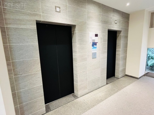 いちご南大塚ビル エレベーターホール