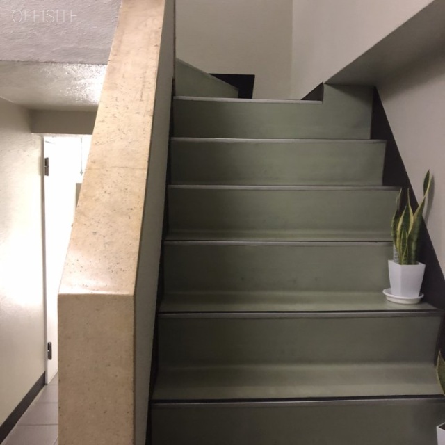 一ノ瀬ビル 階段