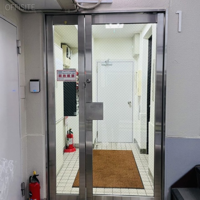 茗渓(めいけい)ビル エントランス