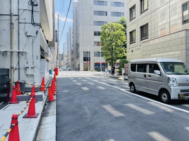 アスカ日本橋小伝馬町ビル 前面道路