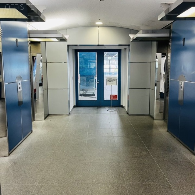 サンシャインシティアネックス エレベーターホール