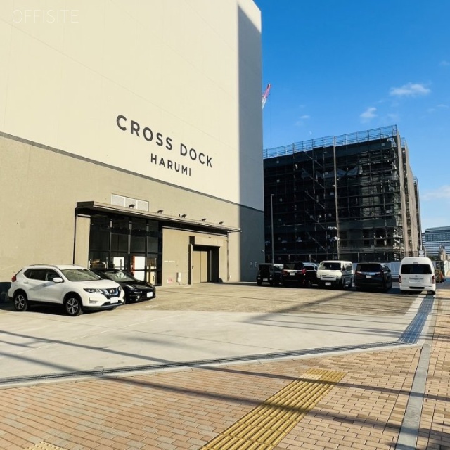 CROSS DOCK HARUMI 駐車場