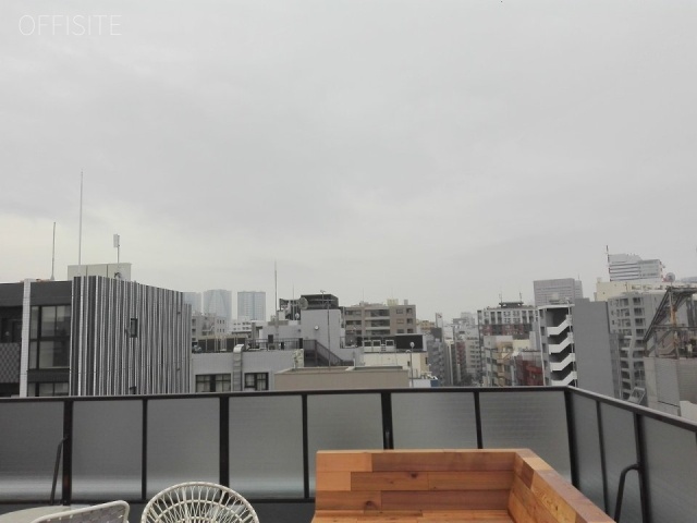 +SHIFT GINZA EAST 屋上