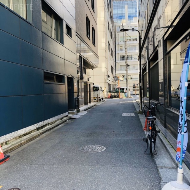 藤和神田錦町ビル ビル周辺道路