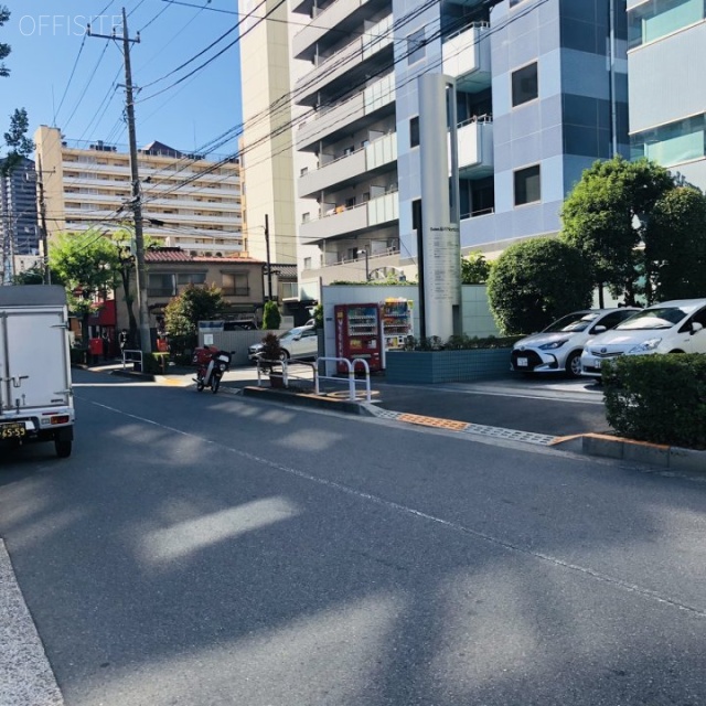 Daiwa品川Northビル ビル前面道路