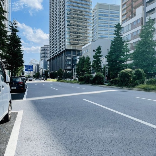 KDX春日ビル ビル前面道路