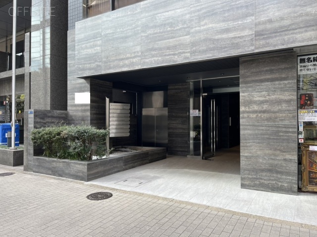 WIND KIOICHO BLDG.(旧 紀尾井町山本ビル) エントランス