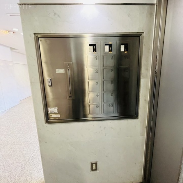 芝公園プラザビル エントランス