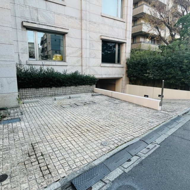 一番町館 駐車場