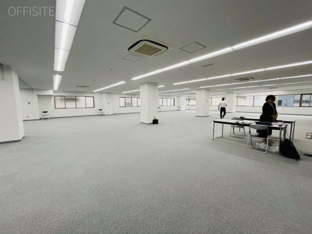 グレイスロータリービル 内装