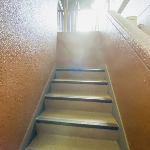 酒井ビル エントランス