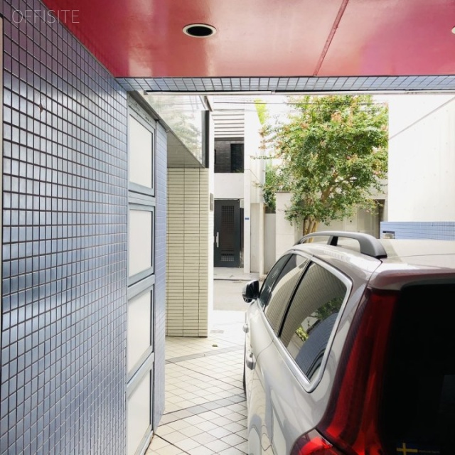 オラシオン青山ビル エントランス