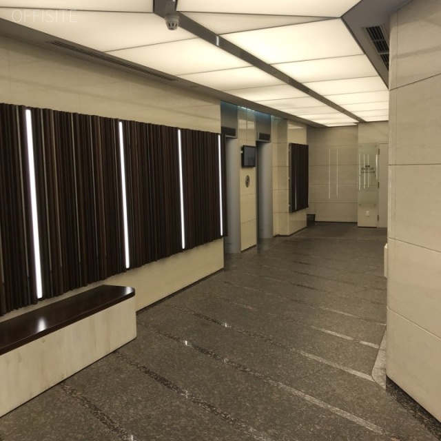 いちご神宮前ビル エントランス(ホール)