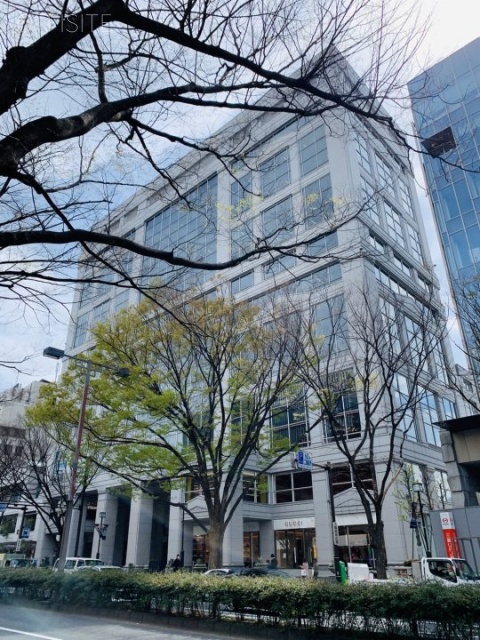 青山パラシオタワー(11階:サービスオフィス) 外観