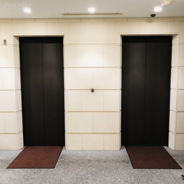 銀座武蔵野ビル エレベーター