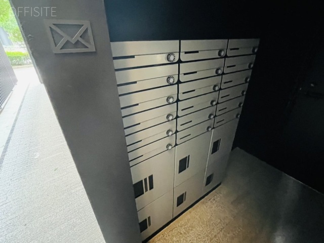 合人社江戸日本橋ビル エントランス