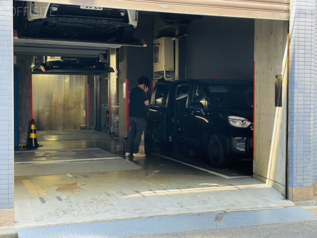 大晃(たいこう)ビル 駐車場