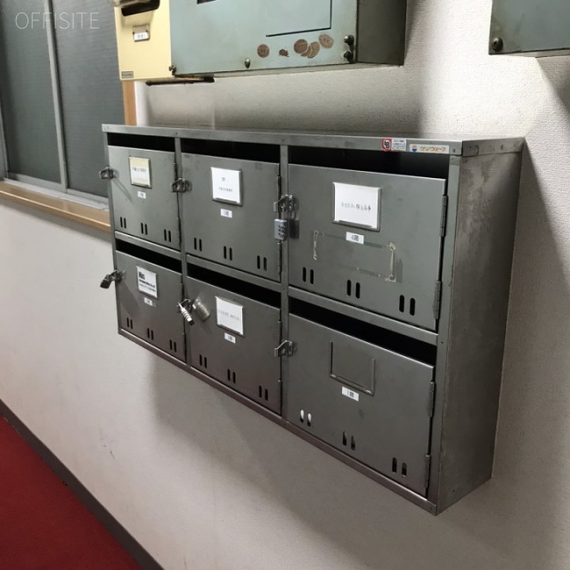 伊藤ビル 郵便受け