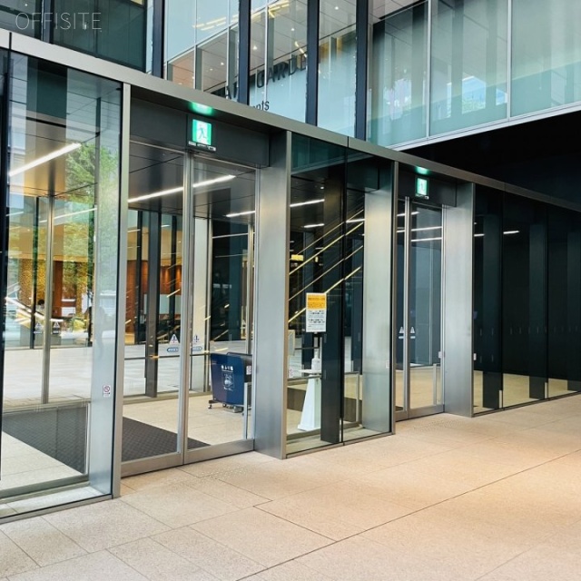 東京スクエアガーデン エントランス