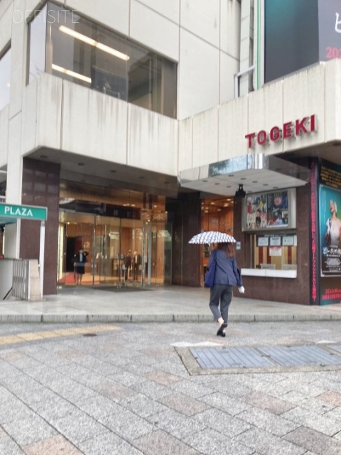 東劇ビル エントランス